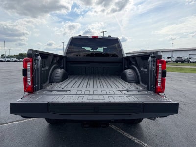 2027 Ford Super Duty F-250 SRW XLT