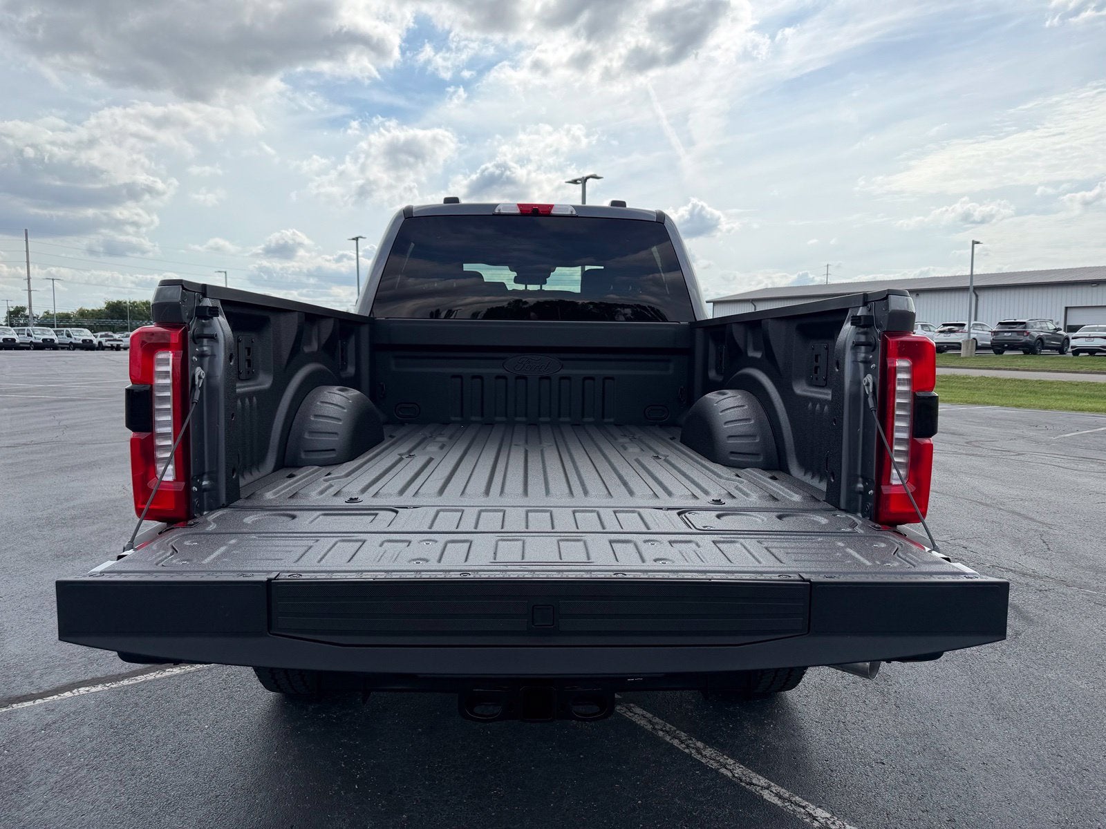 2027 Ford Super Duty F-250 SRW XLT