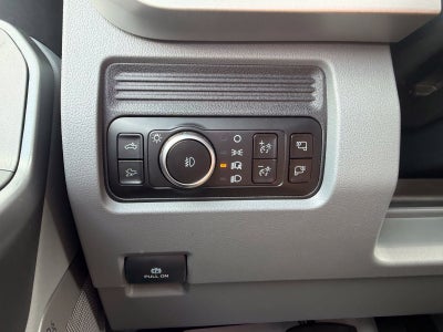 2027 Ford Super Duty F-250 SRW XLT