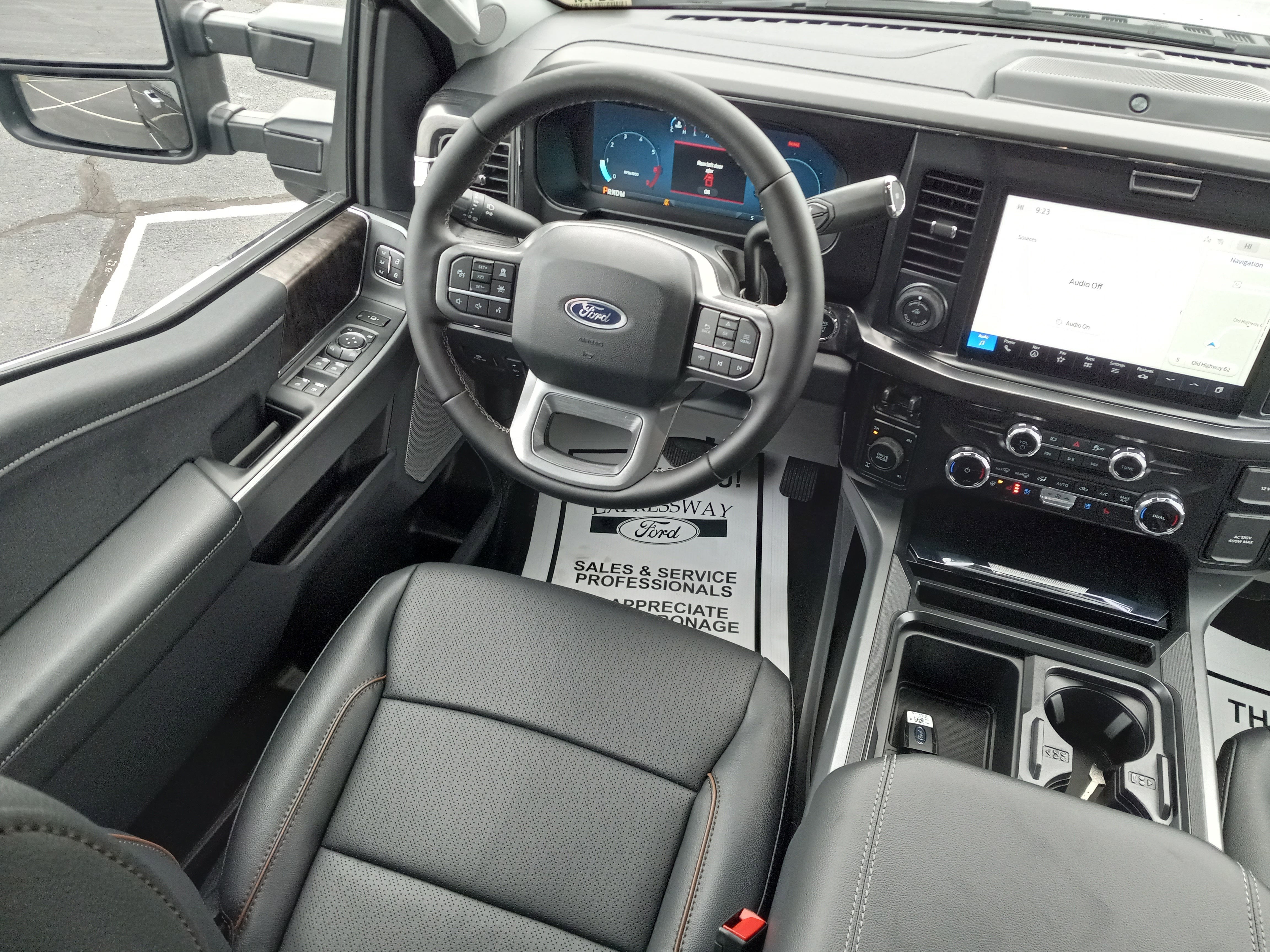 2026 Ford Super Duty F-250 SRW LARIAT 4WD Crew Cab 6.75' Box