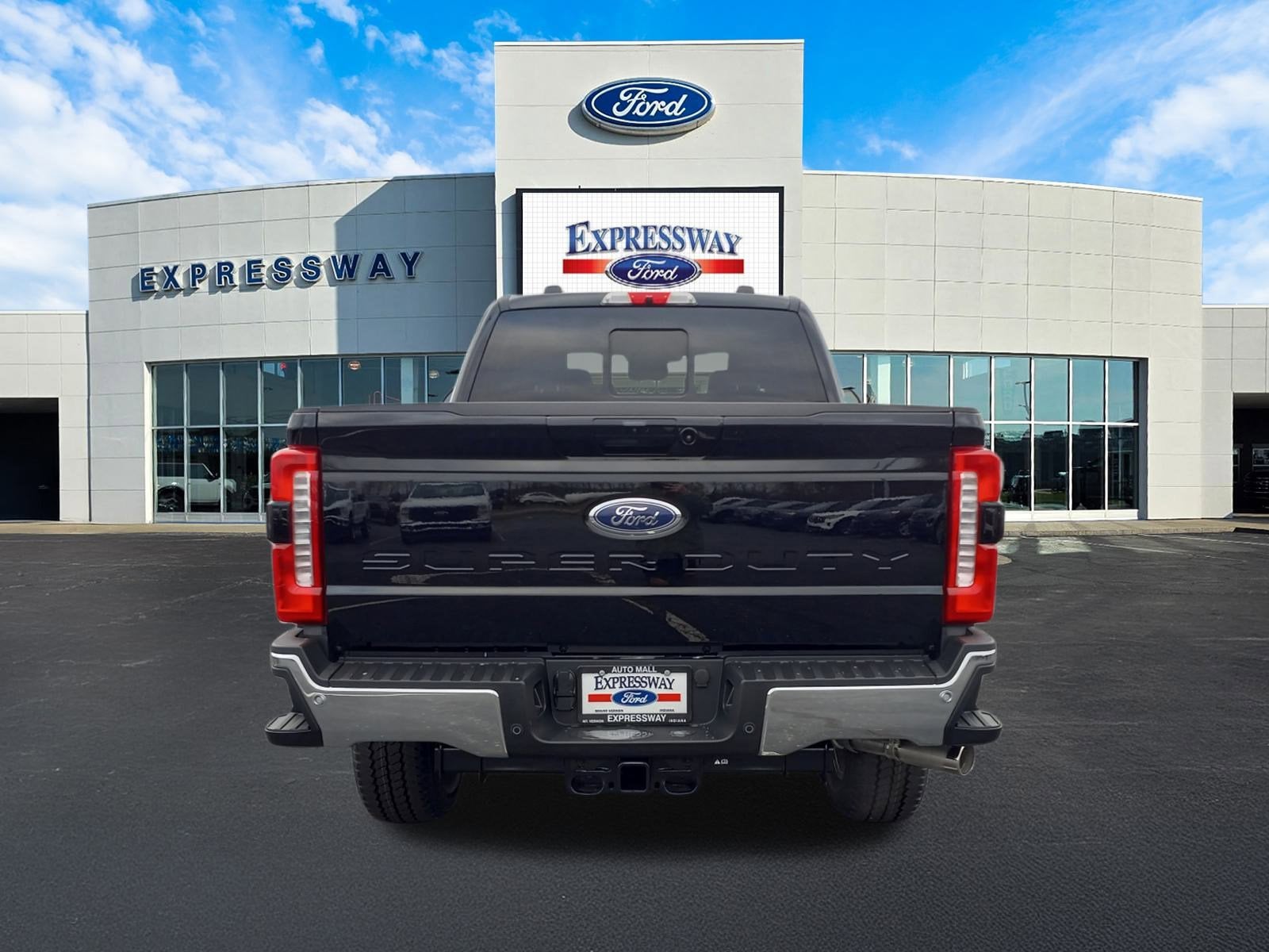 2026 Ford Super Duty F-250 SRW LARIAT 4WD Crew Cab 6.75' Box