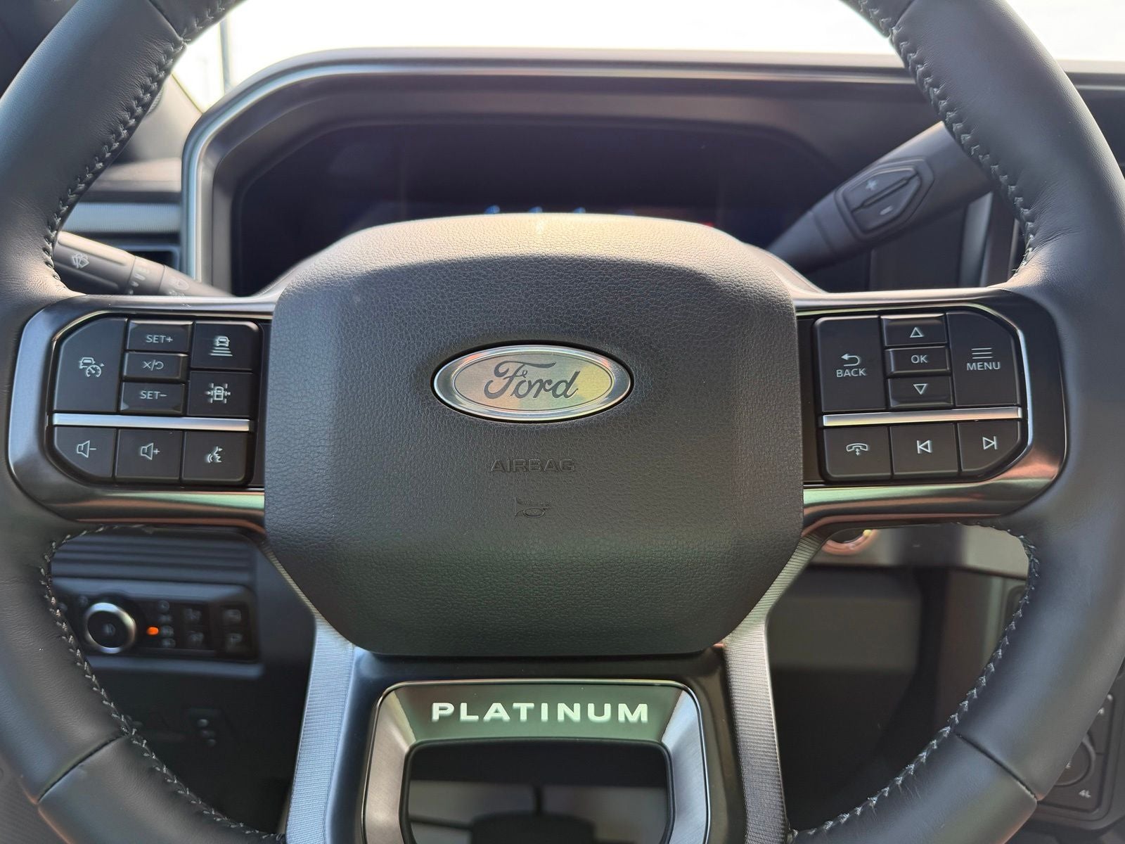 2026 Ford Super Duty F-250 SRW Platinum