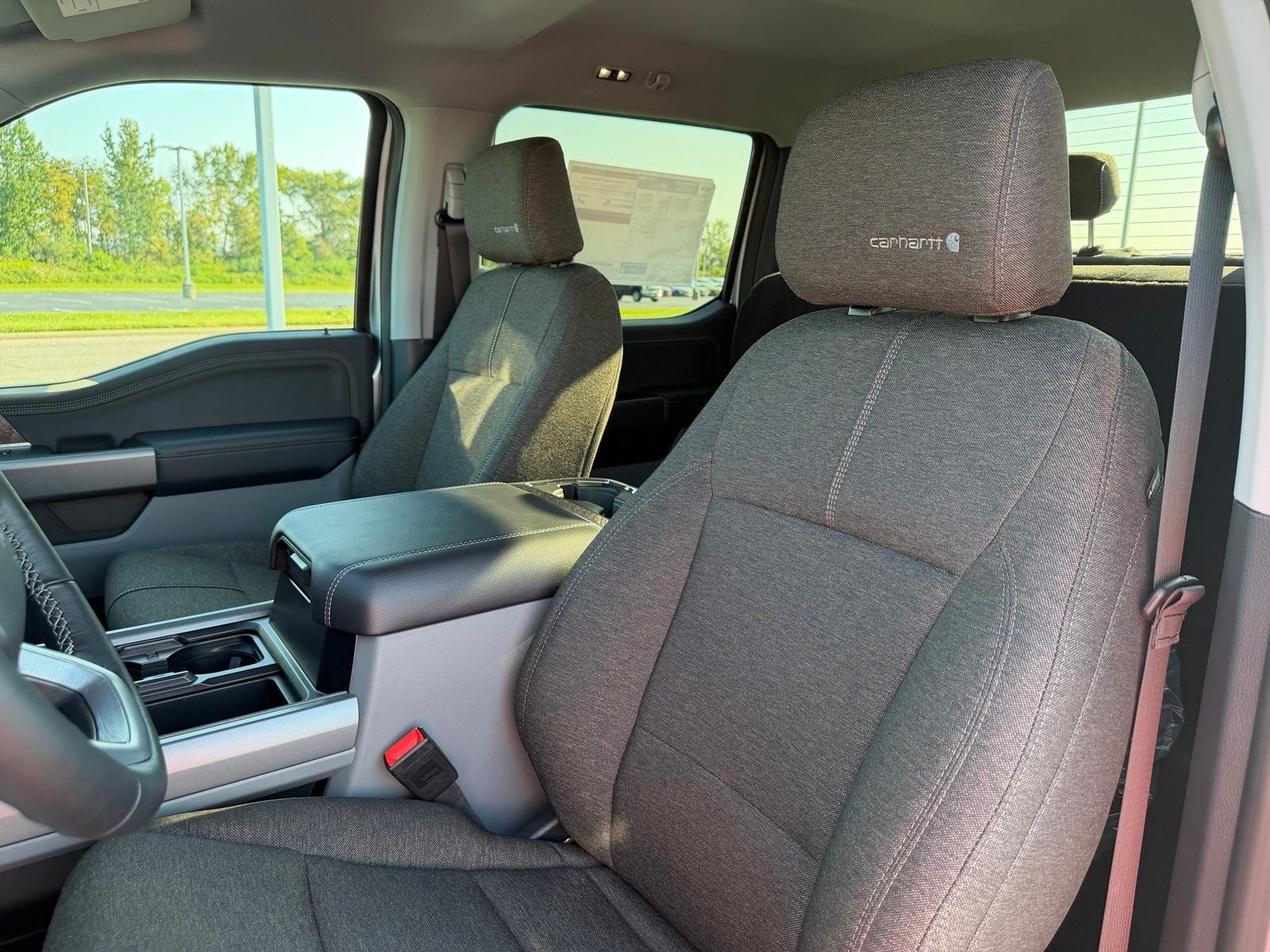2027 Ford Super Duty F-250 SRW XLT