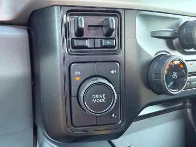 2027 Ford Super Duty F-250 SRW XLT