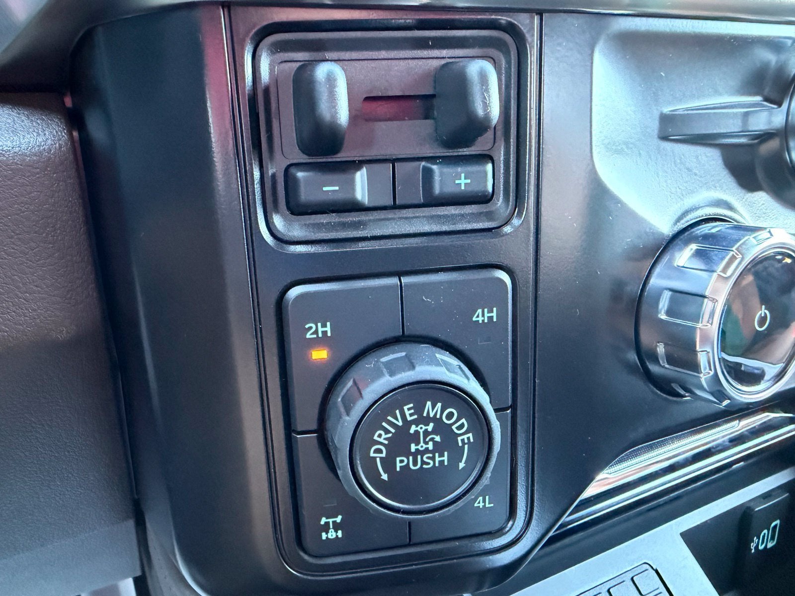 2027 Ford Super Duty F-250 SRW King Ranch