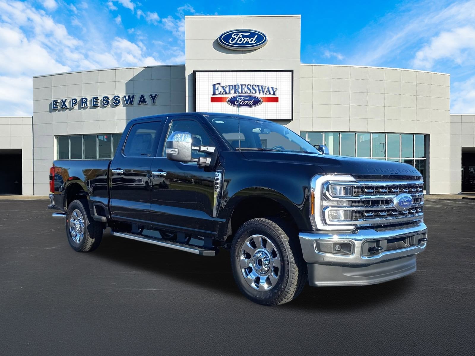 2026 Ford Super Duty F-250 SRW LARIAT 4WD Crew Cab 6.75' Box