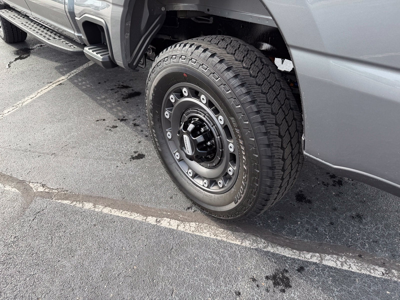 2027 Ford Super Duty F-250 SRW XLT