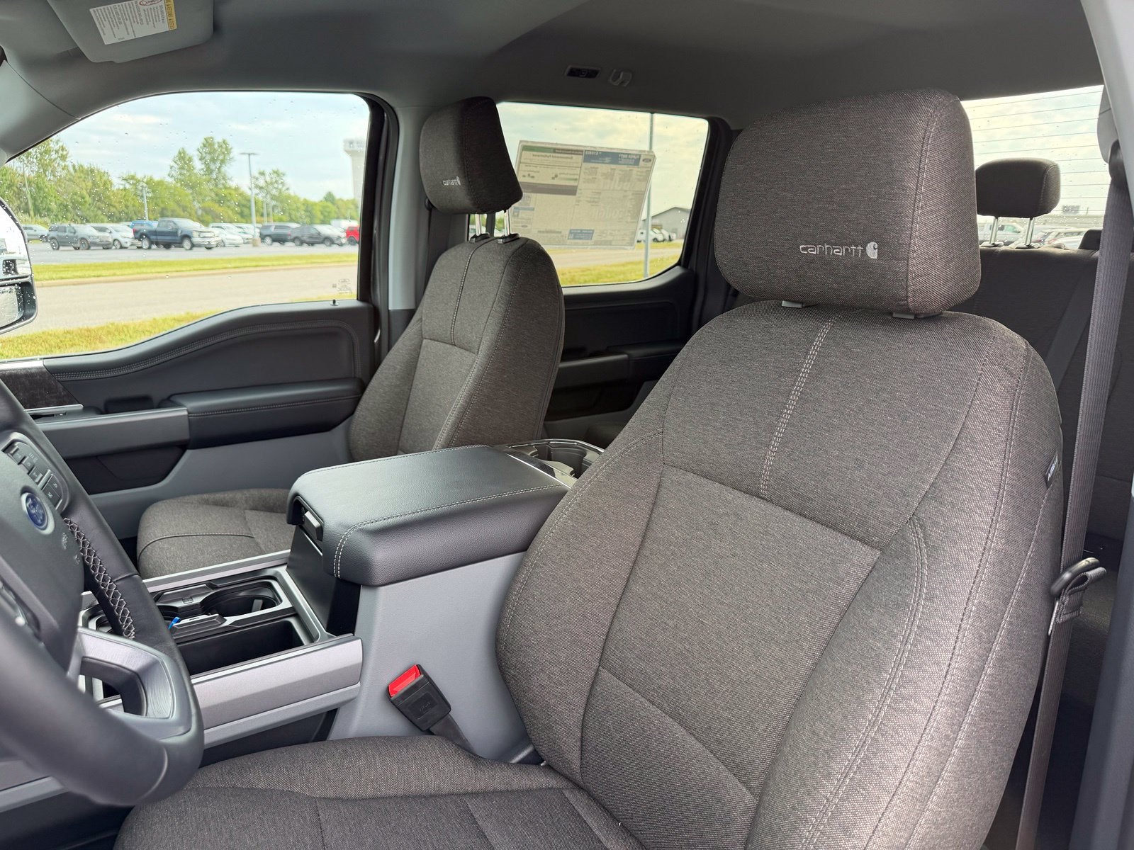 2027 Ford Super Duty F-250 SRW XLT