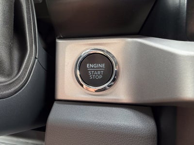 2027 Ford Super Duty F-250 SRW XLT