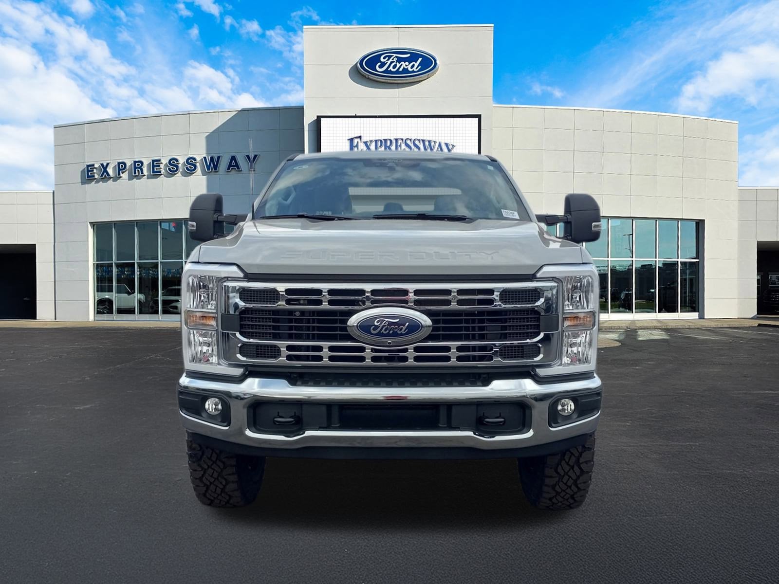 2026 Ford Super Duty F-250 SRW XLT 4WD Crew Cab 6.75' Box