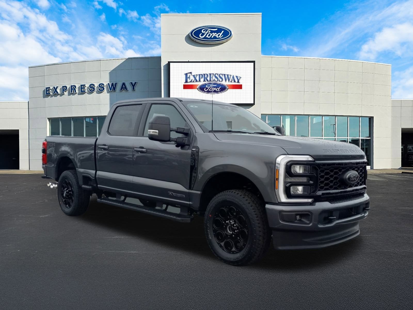 2026 Ford Super Duty F-250 SRW XLT 4WD Crew Cab 8' Box