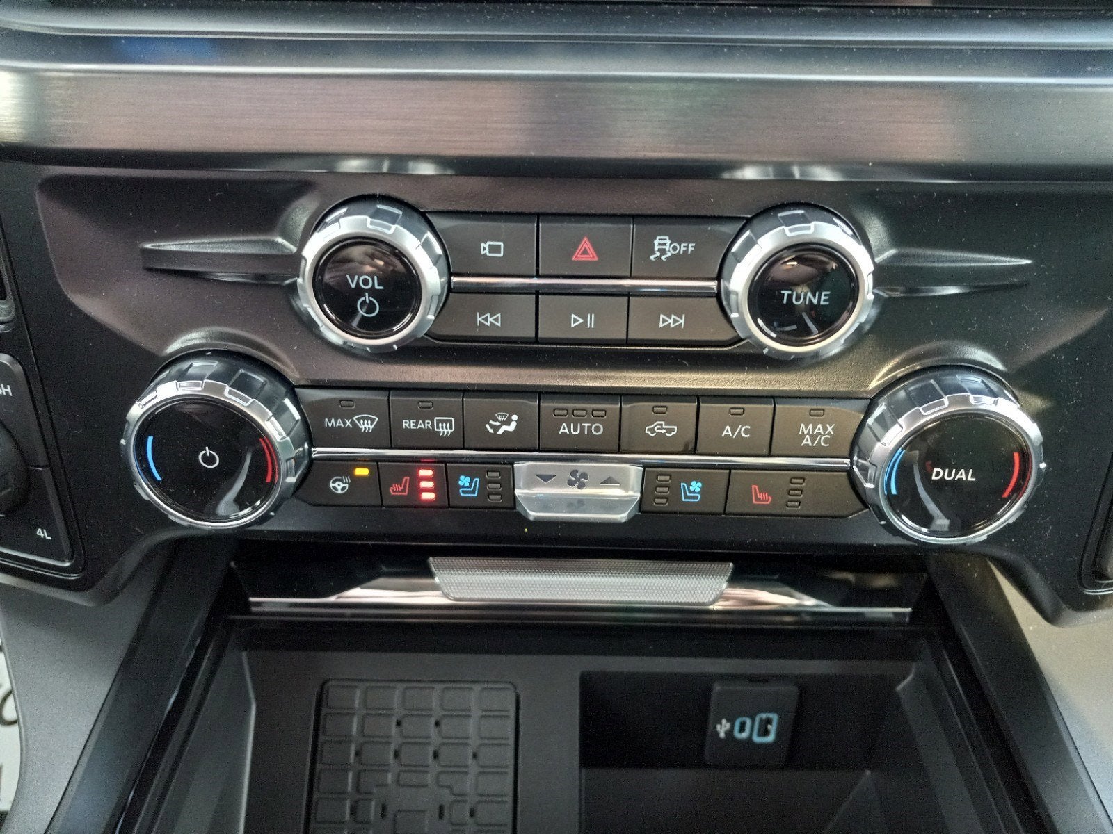 2025 Ford Super Duty F-250 SRW F-250® Lariat®