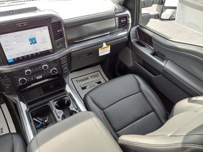 2025 Ford Super Duty F-250 SRW F-250® Lariat®