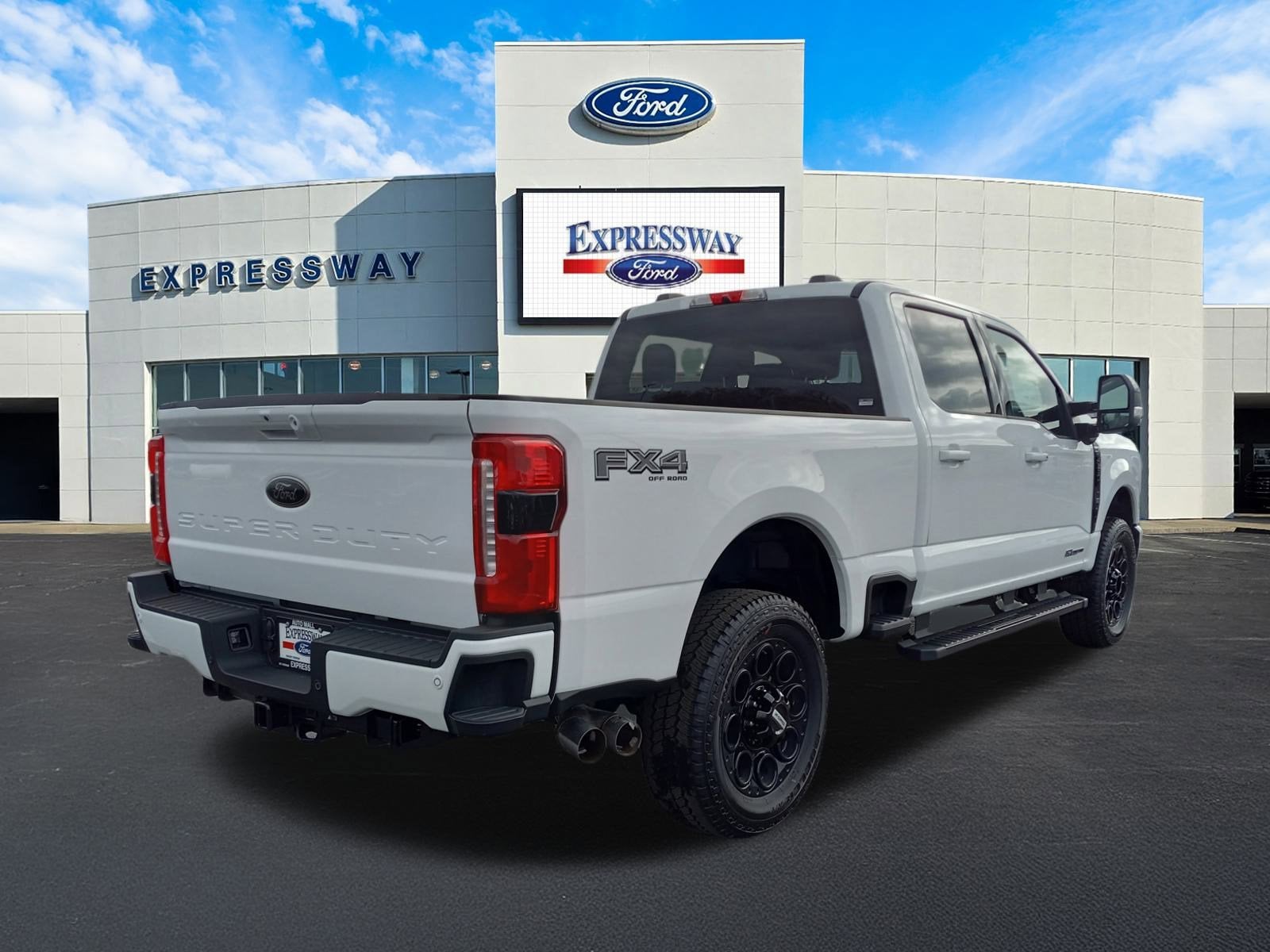 2025 Ford Super Duty F-250 SRW F-250® Lariat®