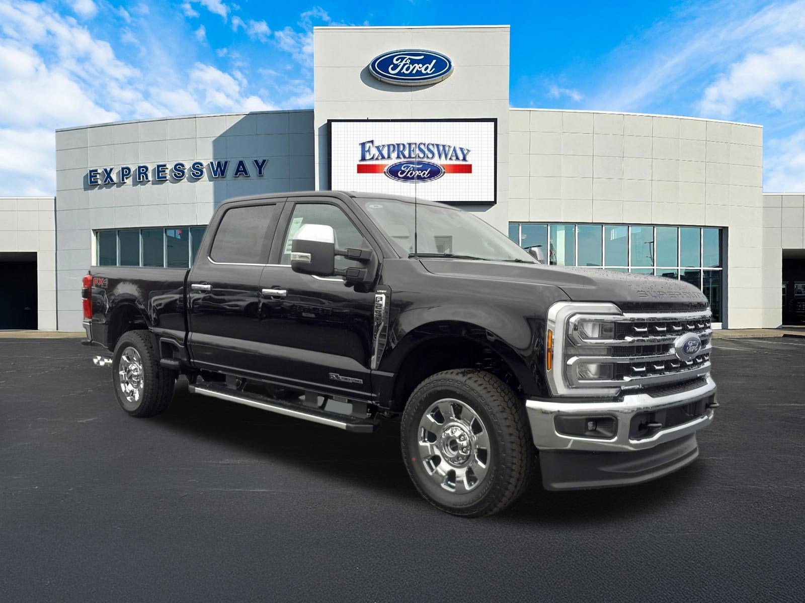 2026 Ford Super Duty F-250 SRW LARIAT 4WD Crew Cab 6.75' Box