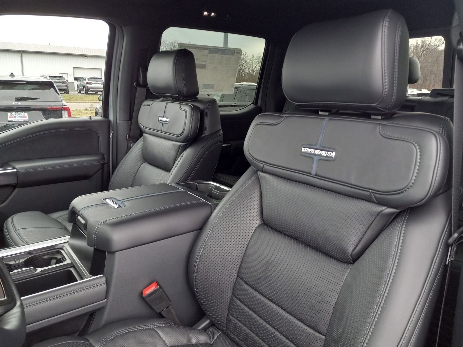 2026 Ford Super Duty F-250 SRW Platinum 4WD Crew Cab 6.75' Box