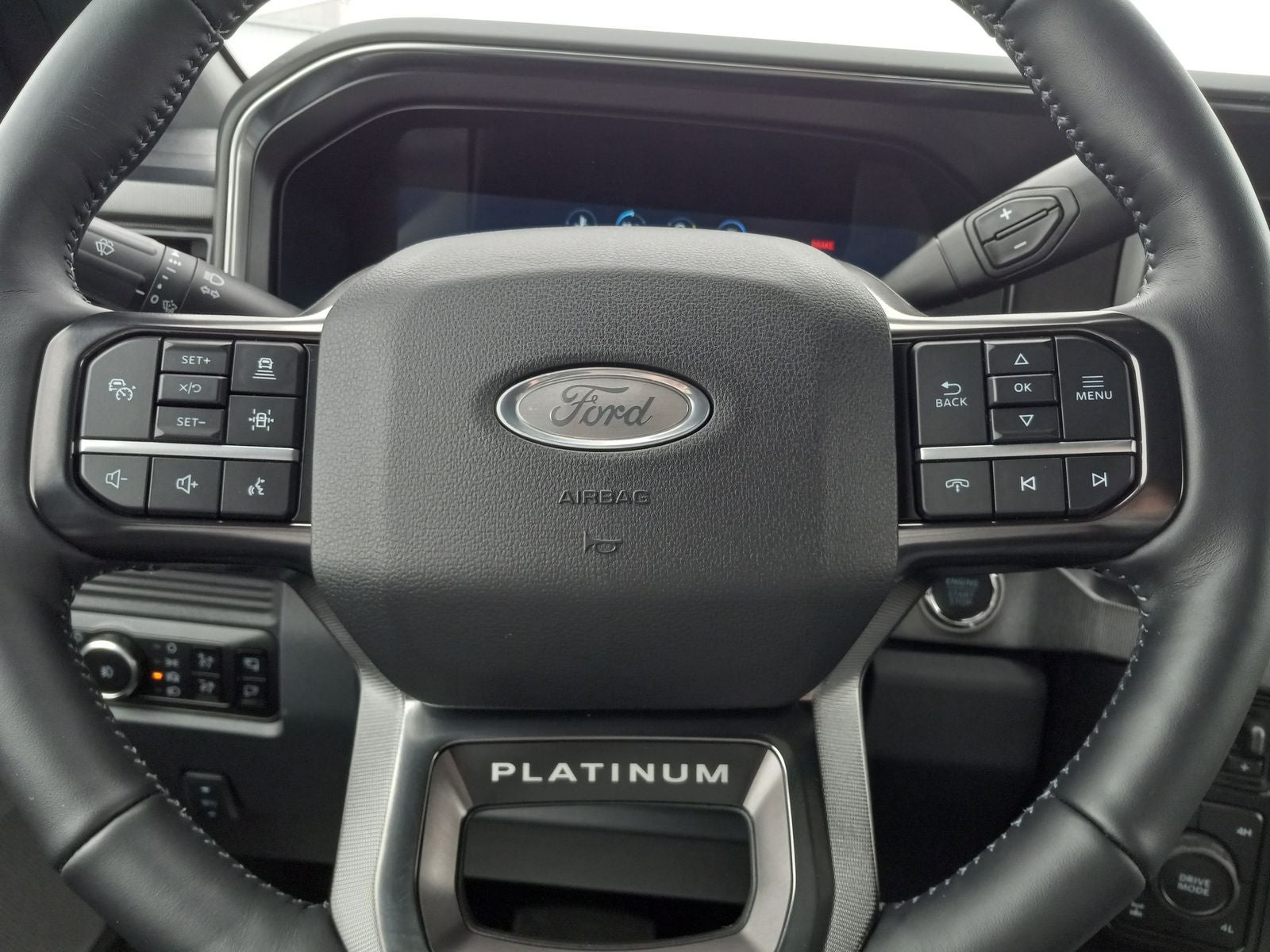 2026 Ford Super Duty F-250 SRW Platinum 4WD Crew Cab 6.75' Box