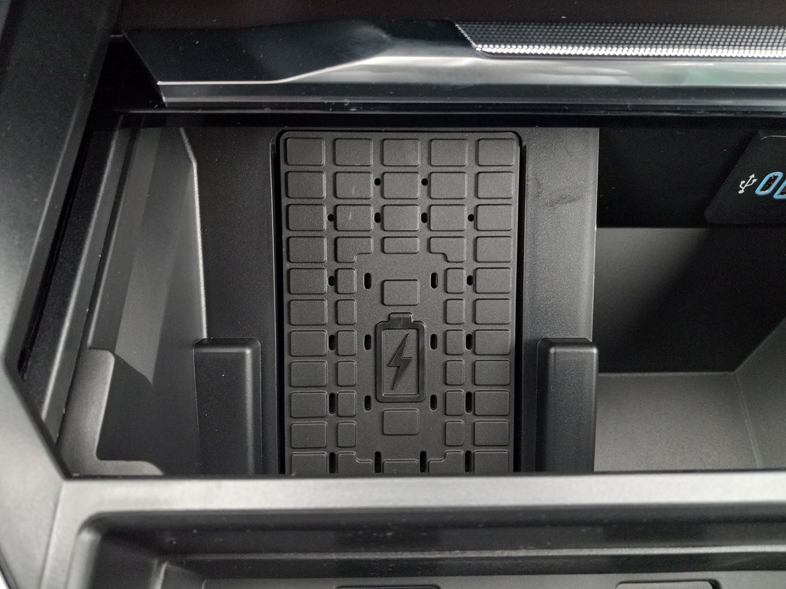 2026 Ford Super Duty F-250 SRW Platinum 4WD Crew Cab 6.75' Box