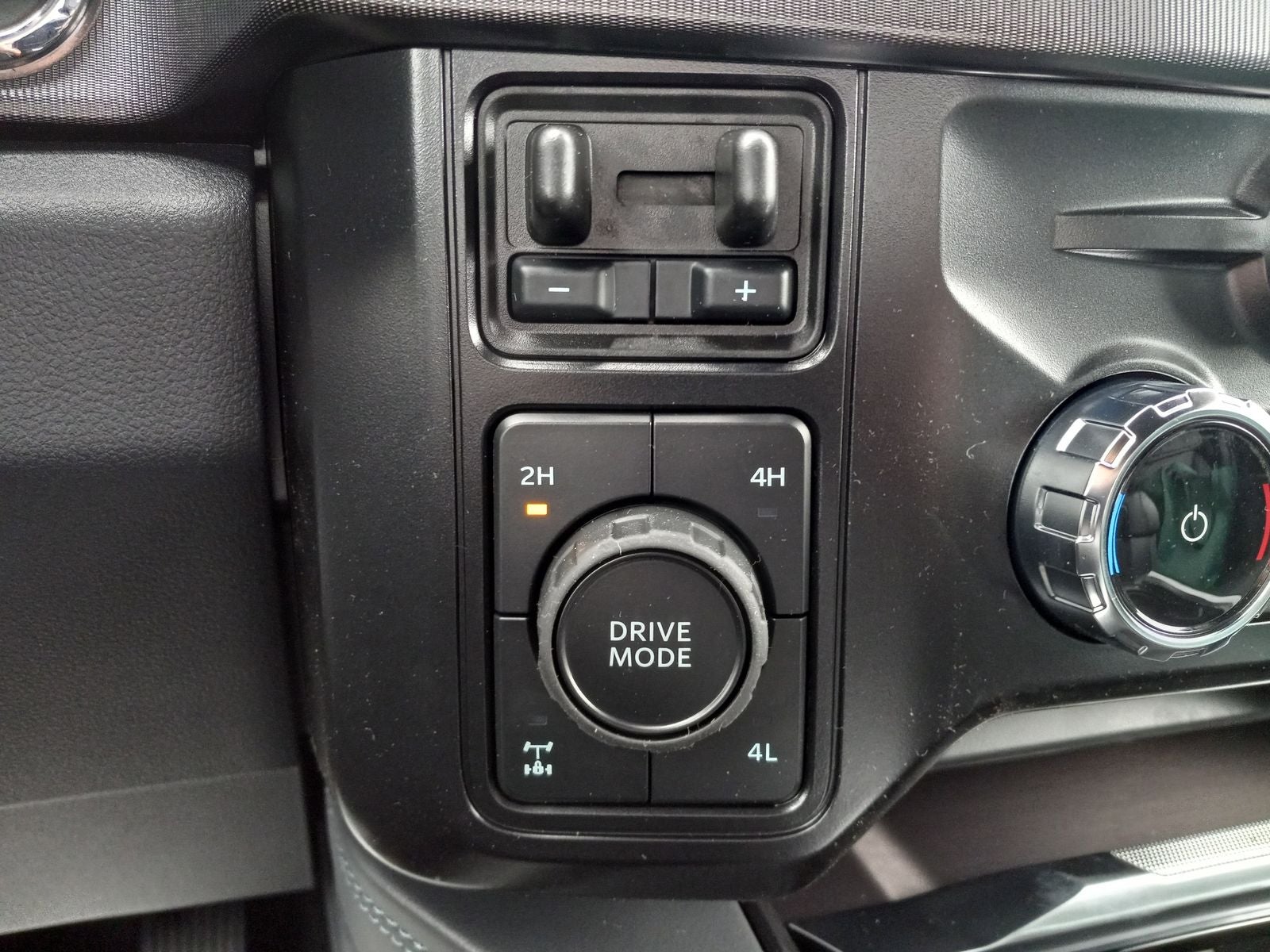 2026 Ford Super Duty F-250 SRW Platinum 4WD Crew Cab 6.75' Box