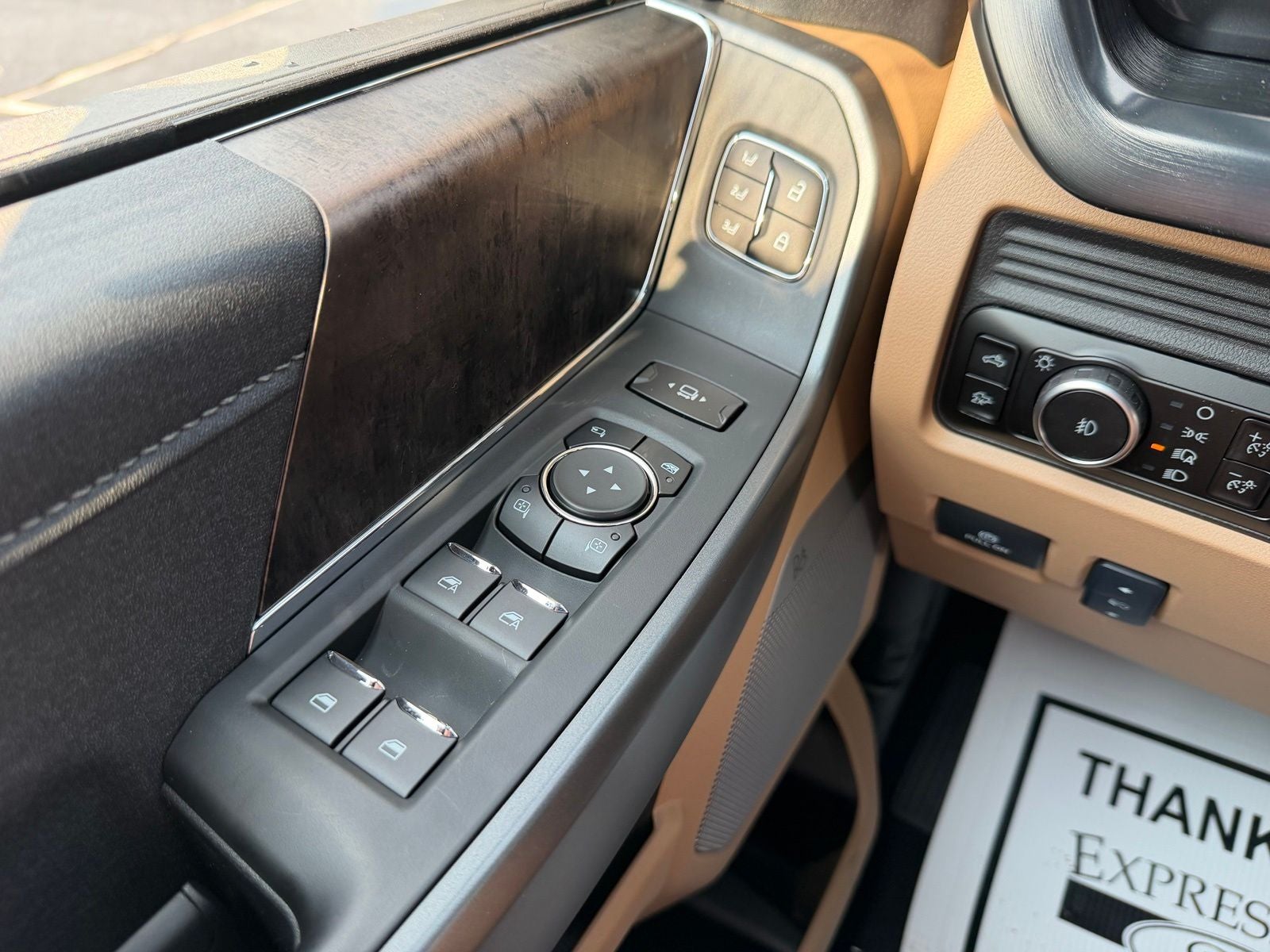 2026 Ford Super Duty F-350 SRW Lariat