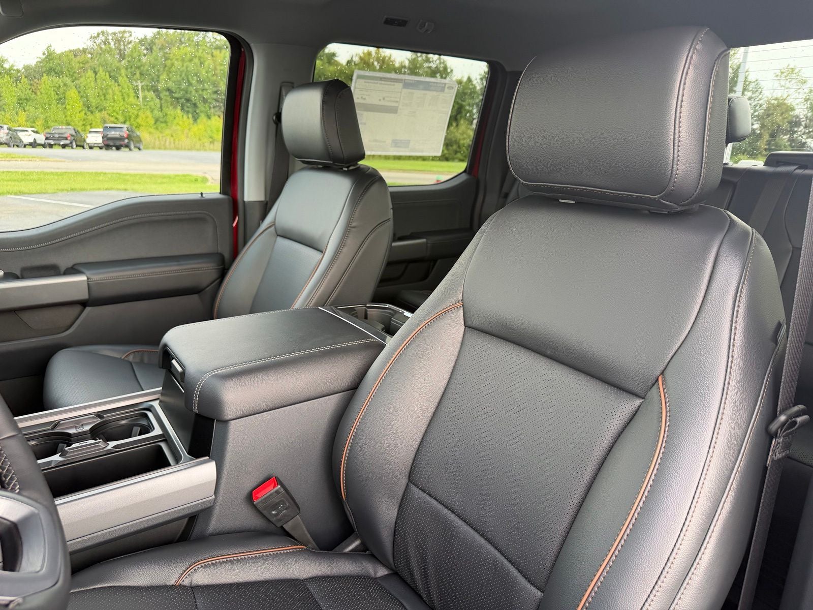 2026 Ford Super Duty F-350 SRW Lariat