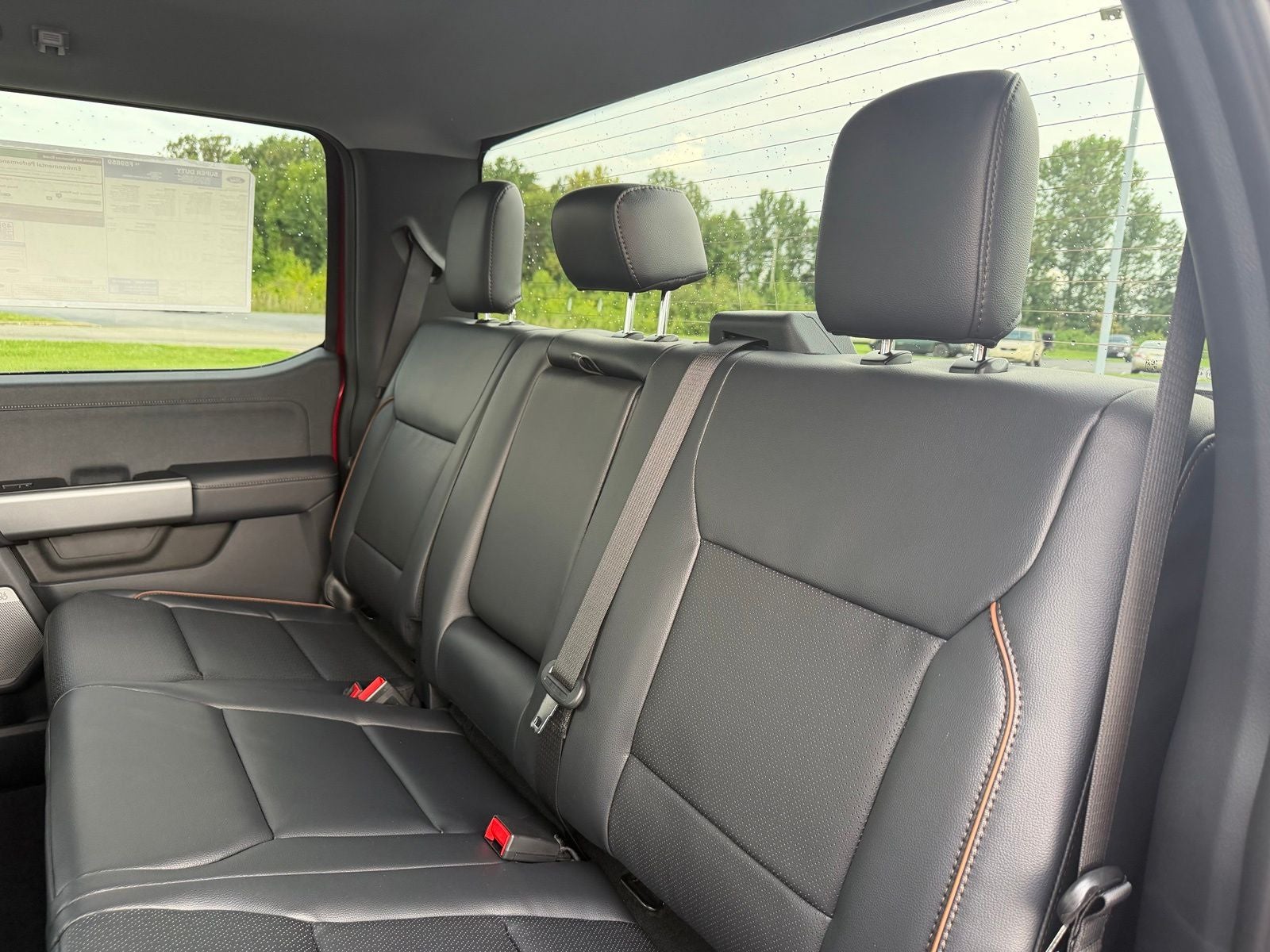2026 Ford Super Duty F-350 SRW Lariat