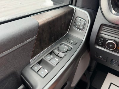 2026 Ford Super Duty F-350 SRW Lariat