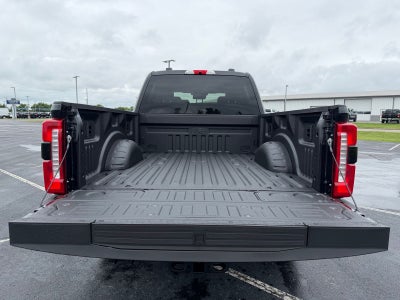 2026 Ford Super Duty F-350 SRW Lariat