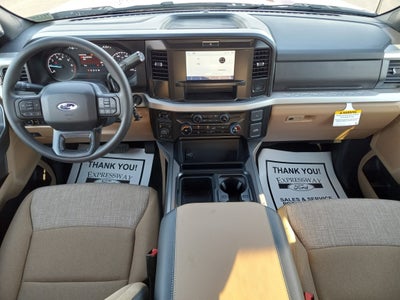 2026 Ford Super Duty F-350 SRW XLT 4WD Crew Cab 6.75' Box