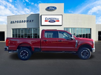 2026 Ford Super Duty F-350 SRW XLT 4WD Crew Cab 6.75' Box