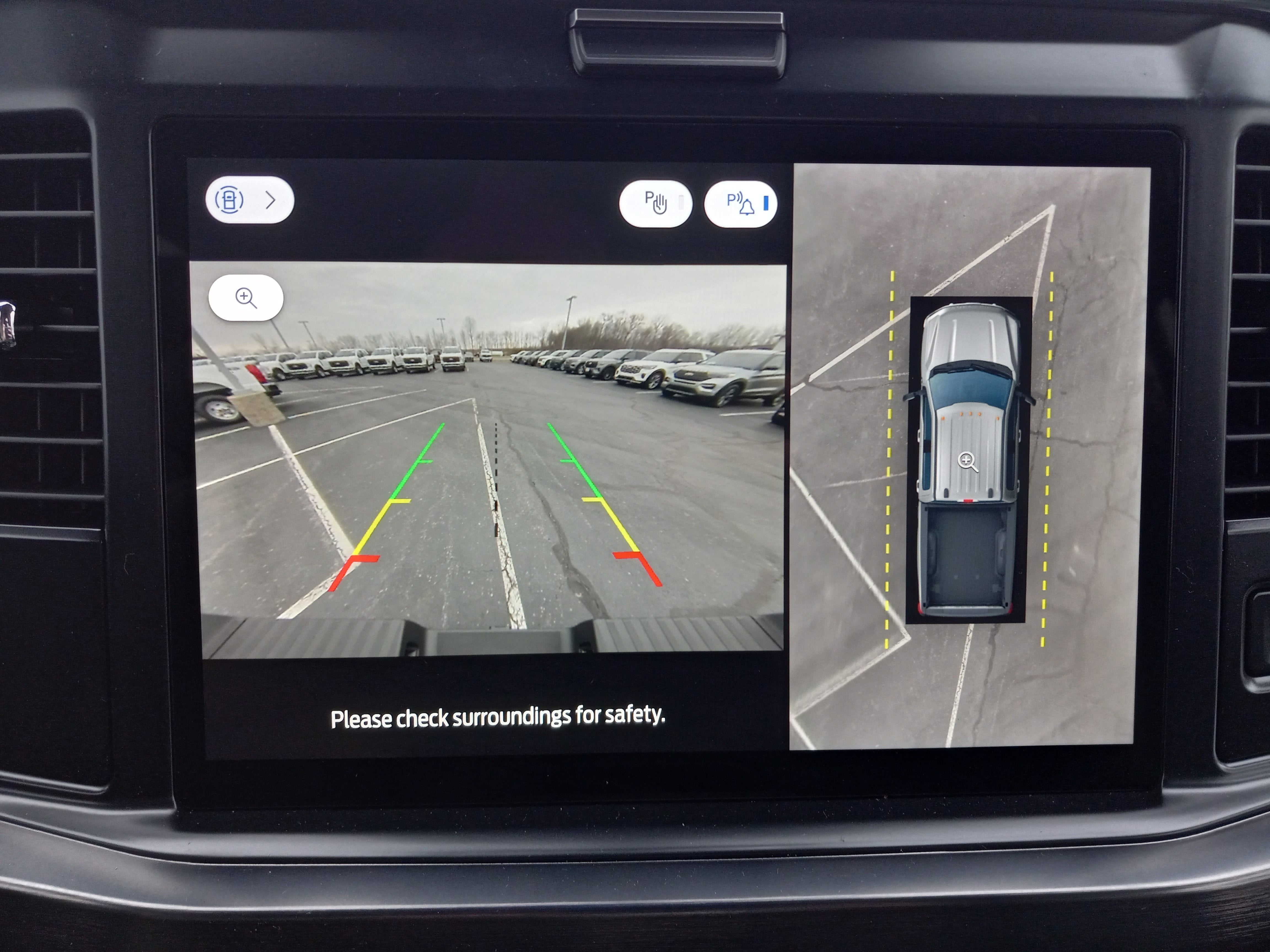 2026 Ford Super Duty F-350 SRW LARIAT 4WD Crew Cab 8' Box