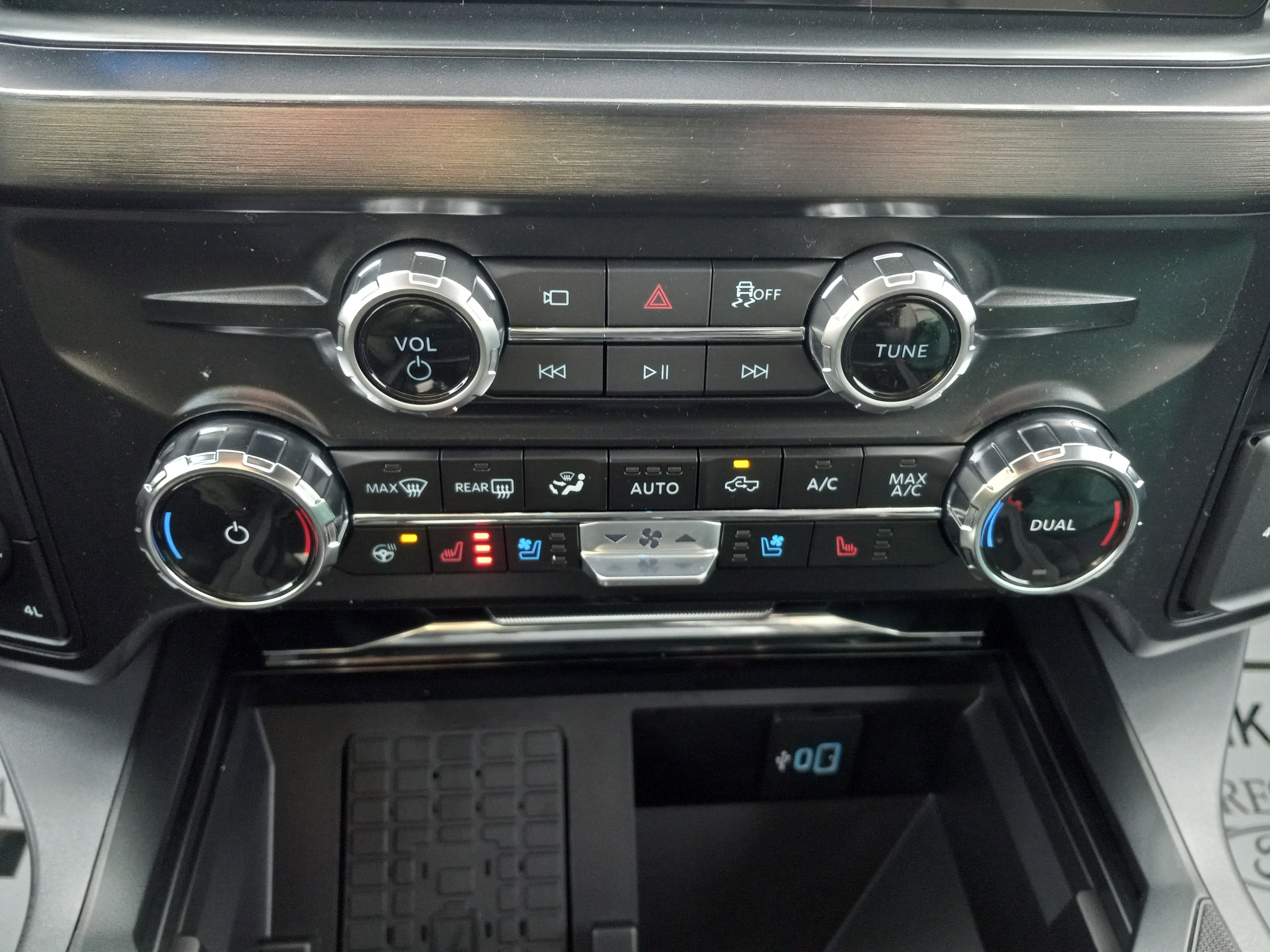 2026 Ford Super Duty F-350 SRW LARIAT 4WD Crew Cab 8' Box