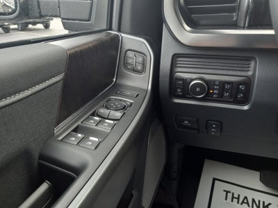 2026 Ford Super Duty F-350 SRW LARIAT 4WD Crew Cab 8' Box