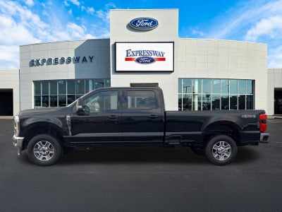 2026 Ford Super Duty F-350 SRW LARIAT 4WD Crew Cab 8' Box