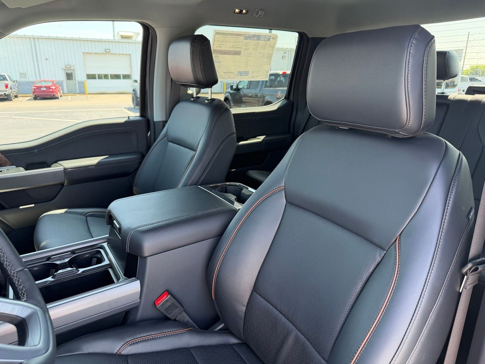 2026 Ford Super Duty F-350 SRW Lariat