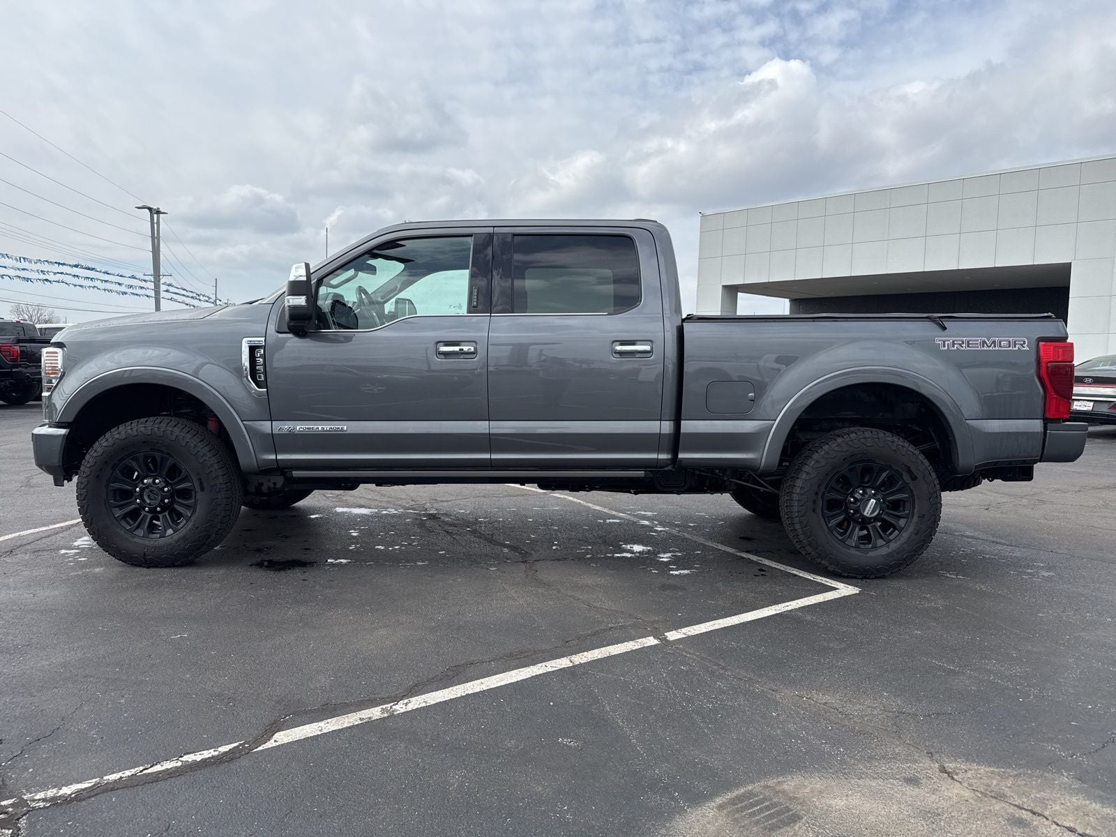 2022 Ford F-350SD Platinum