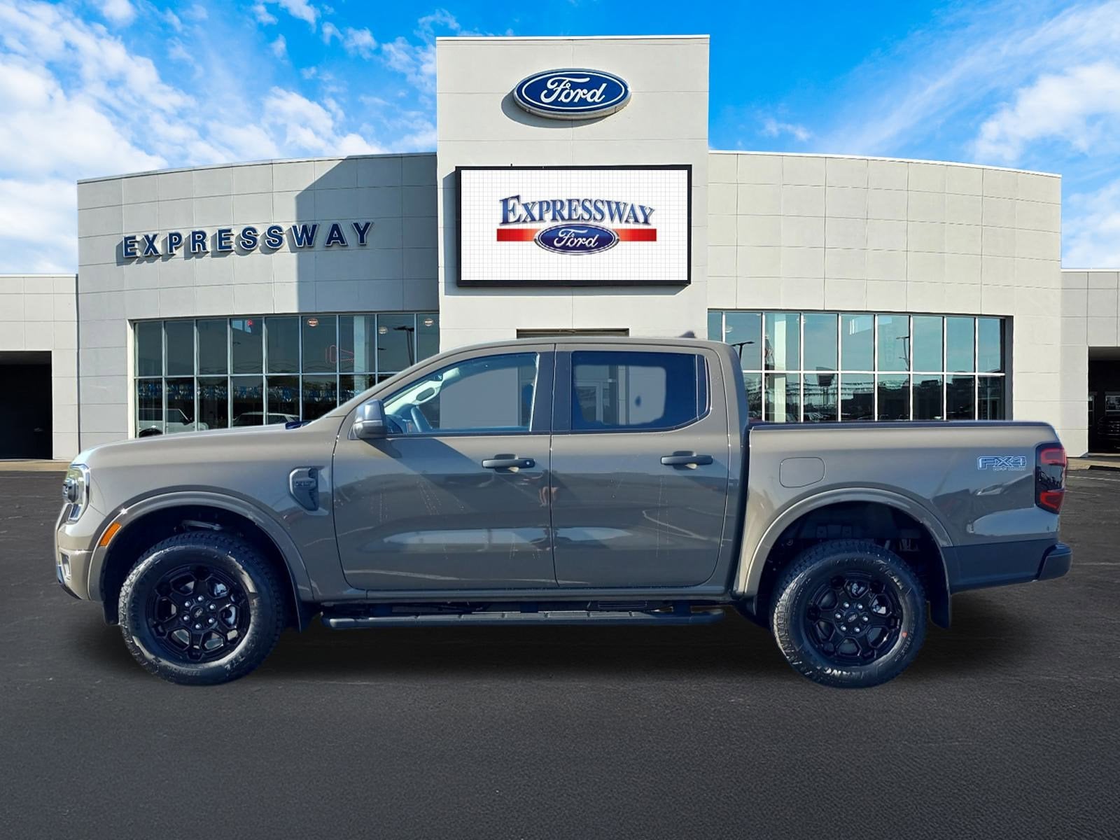 2025 Ford Ranger XLT 4WD SuperCrew 5' Box