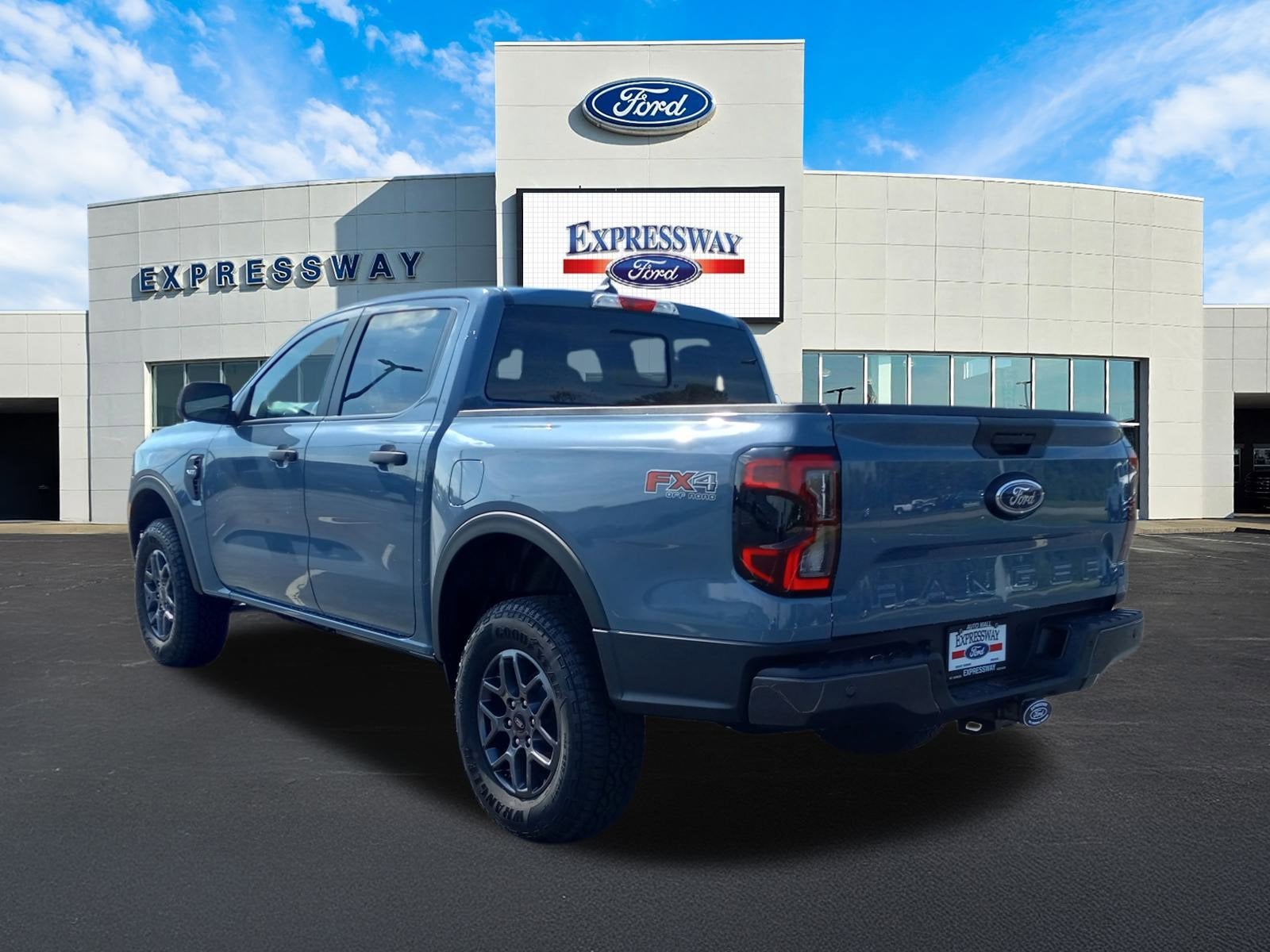 2025 Ford Ranger XLT 4WD SuperCrew 5' Box