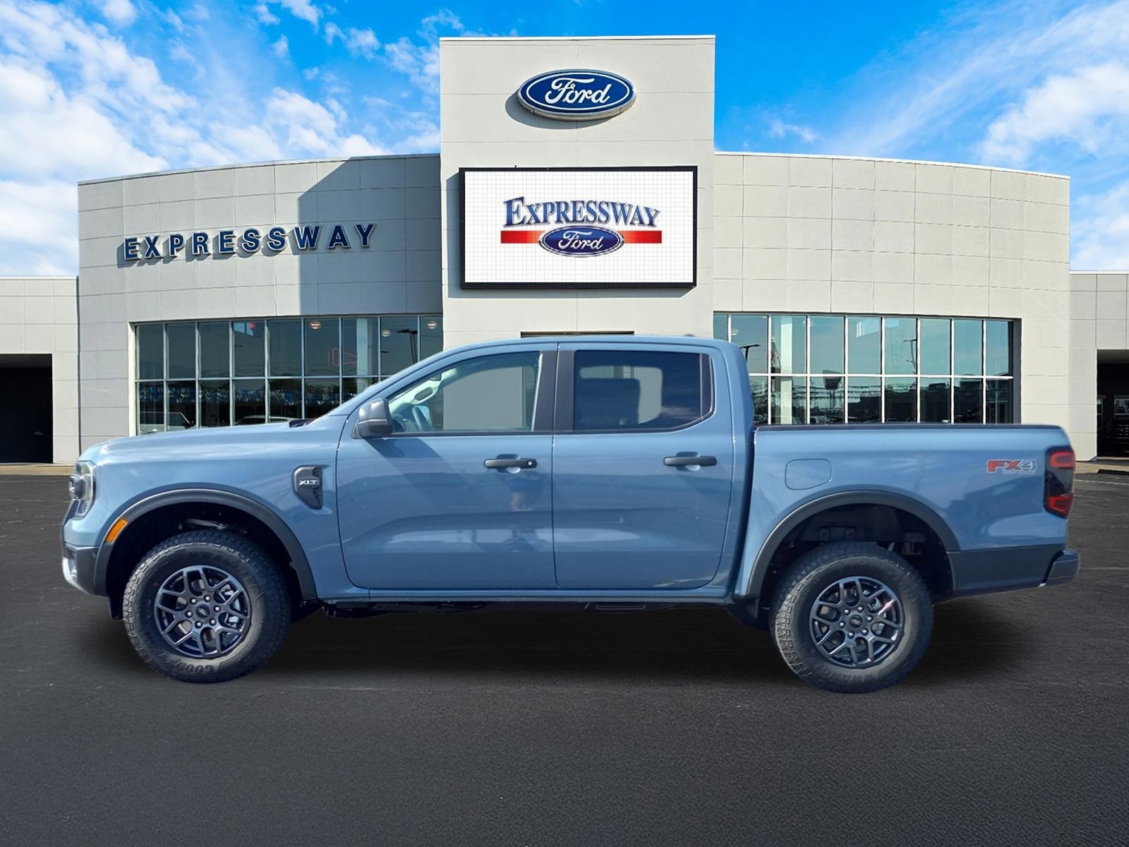 2025 Ford Ranger XLT 4WD SuperCrew 5' Box