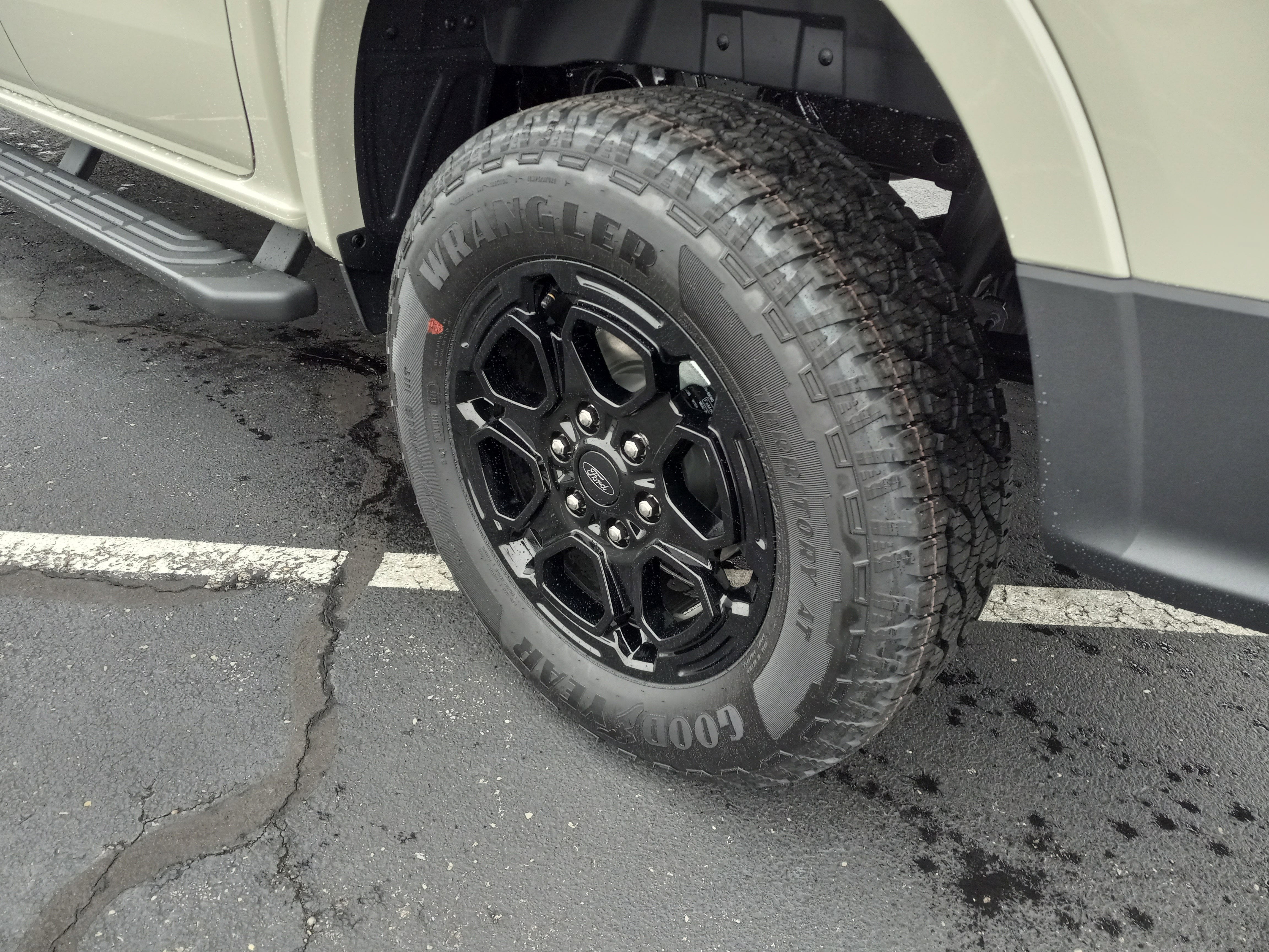 2025 Ford Ranger XLT 4WD SuperCrew 5' Box