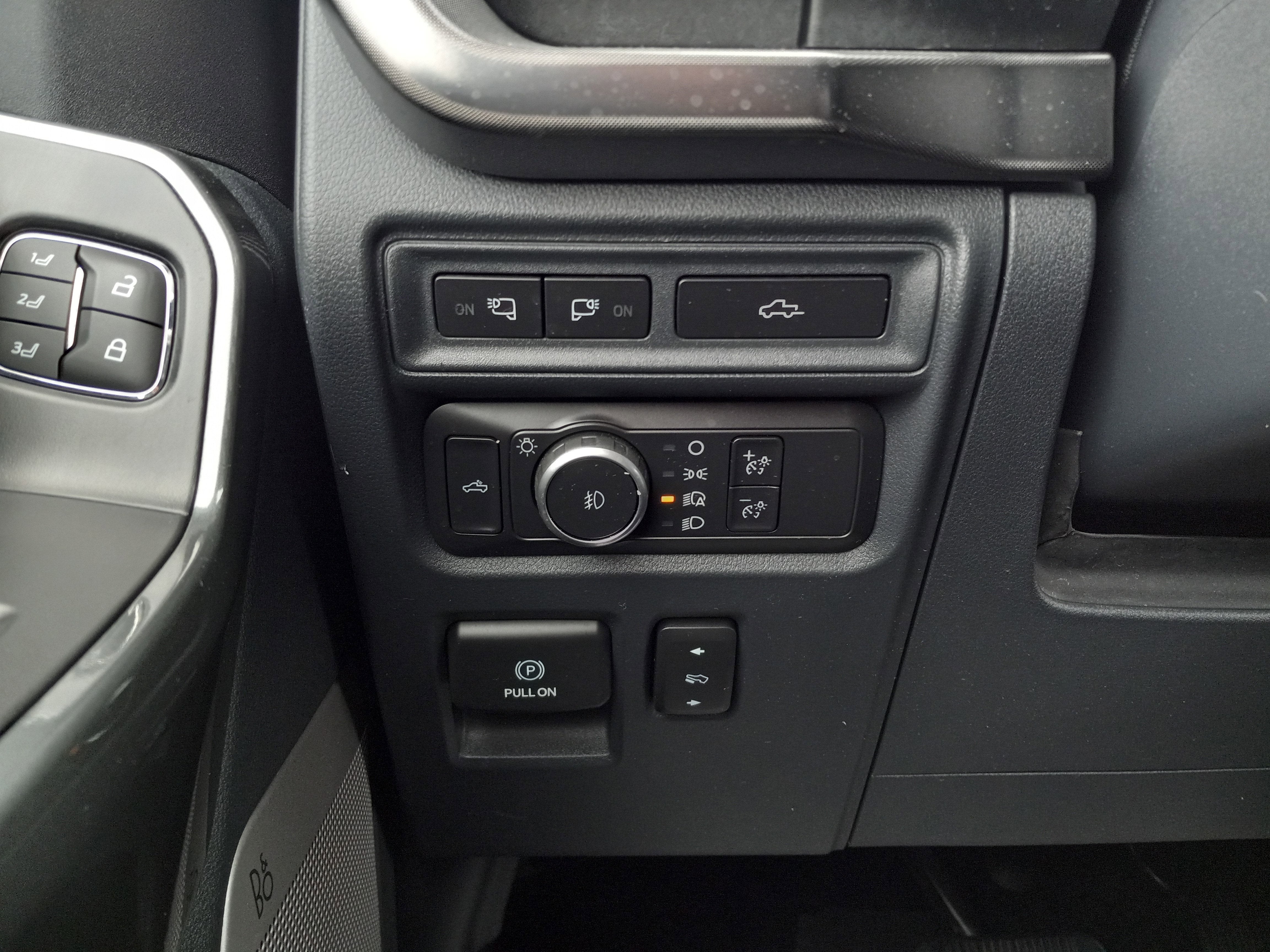 2022 Ford F-150 Tremor 4WD SuperCrew 5.5' Box