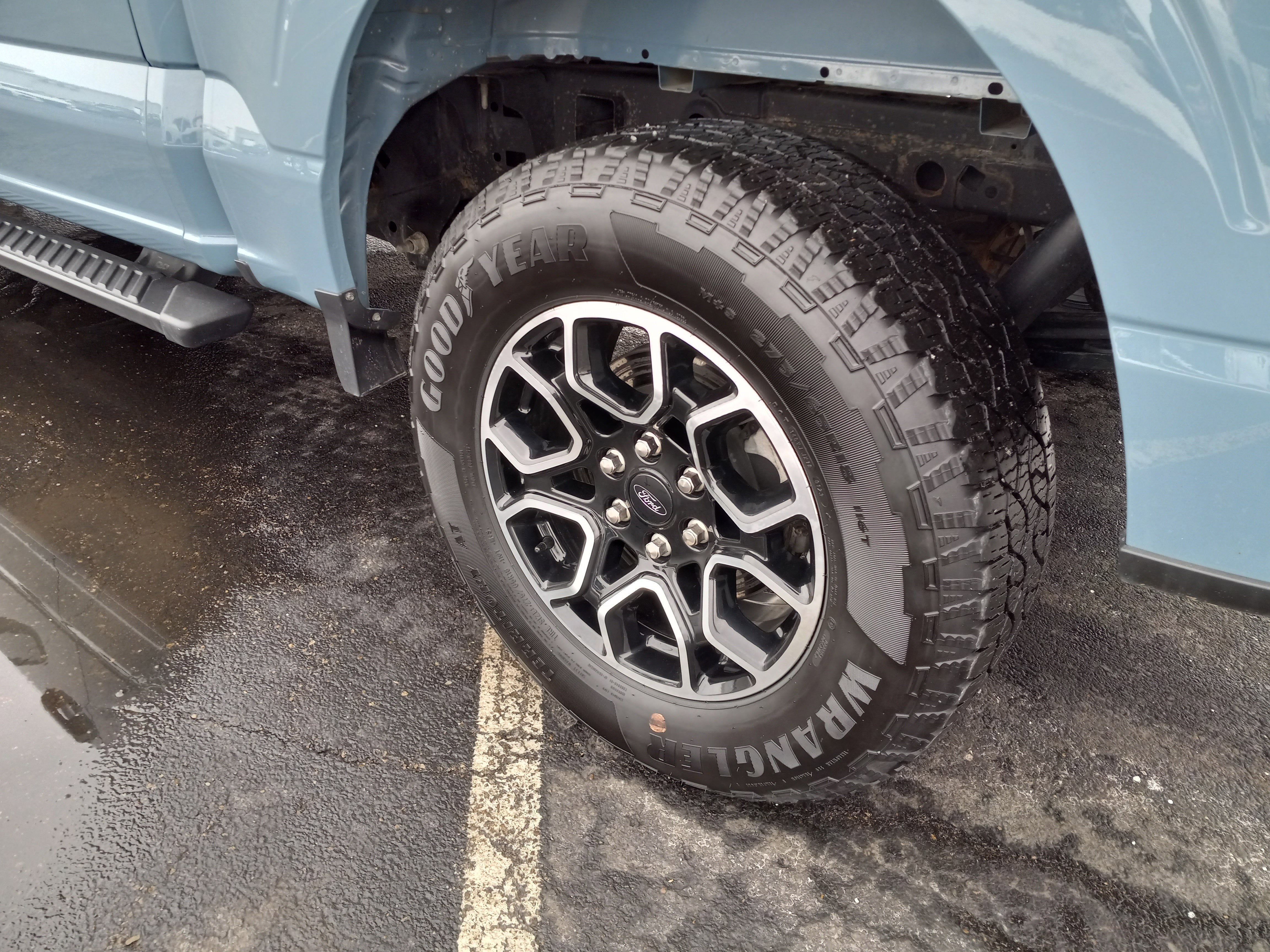 2023 Ford F-150 XLT 4WD SuperCrew 5.5' Box