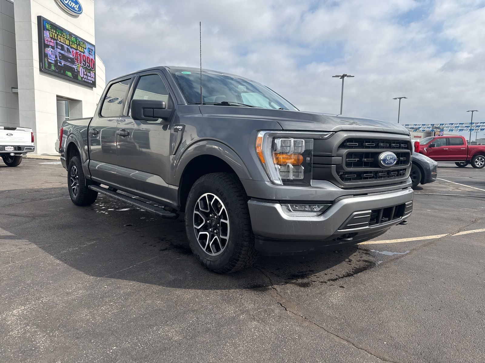 2023 Ford F-150 XLT 4WD SuperCrew 5.5' Box