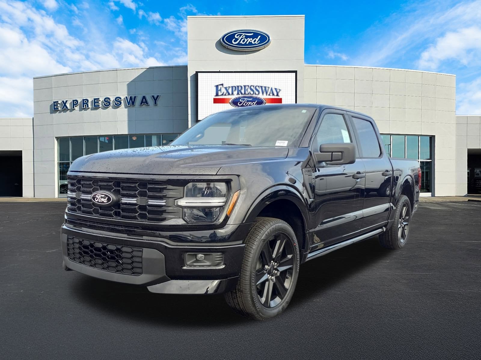 2026 Ford F-150 STX 4WD SuperCrew 5.5' Box