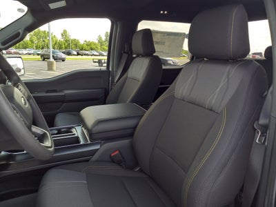 2025 Ford F-150 STX 4WD SuperCrew 5.5' Box