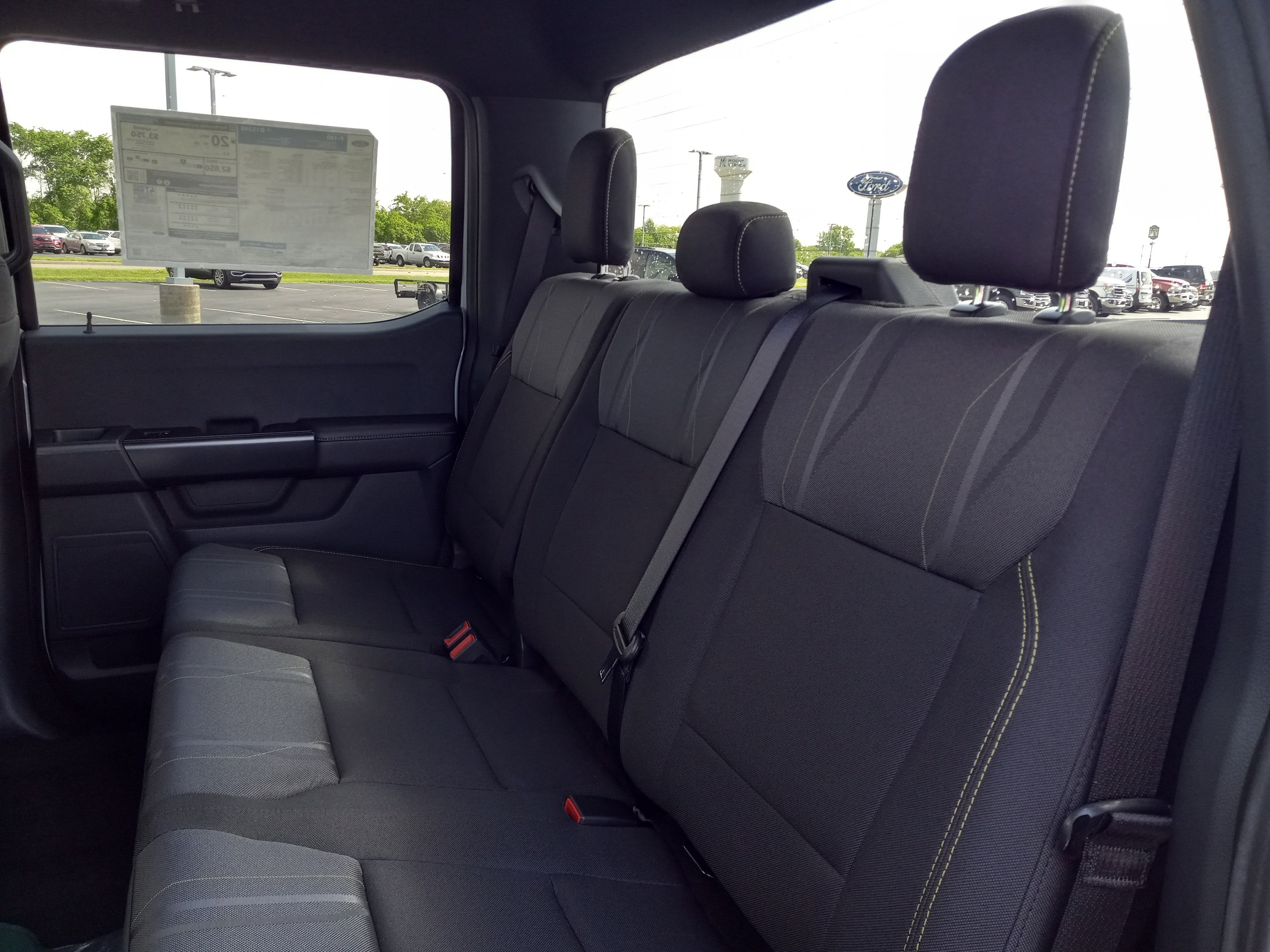 2025 Ford F-150 STX 4WD SuperCrew 5.5' Box