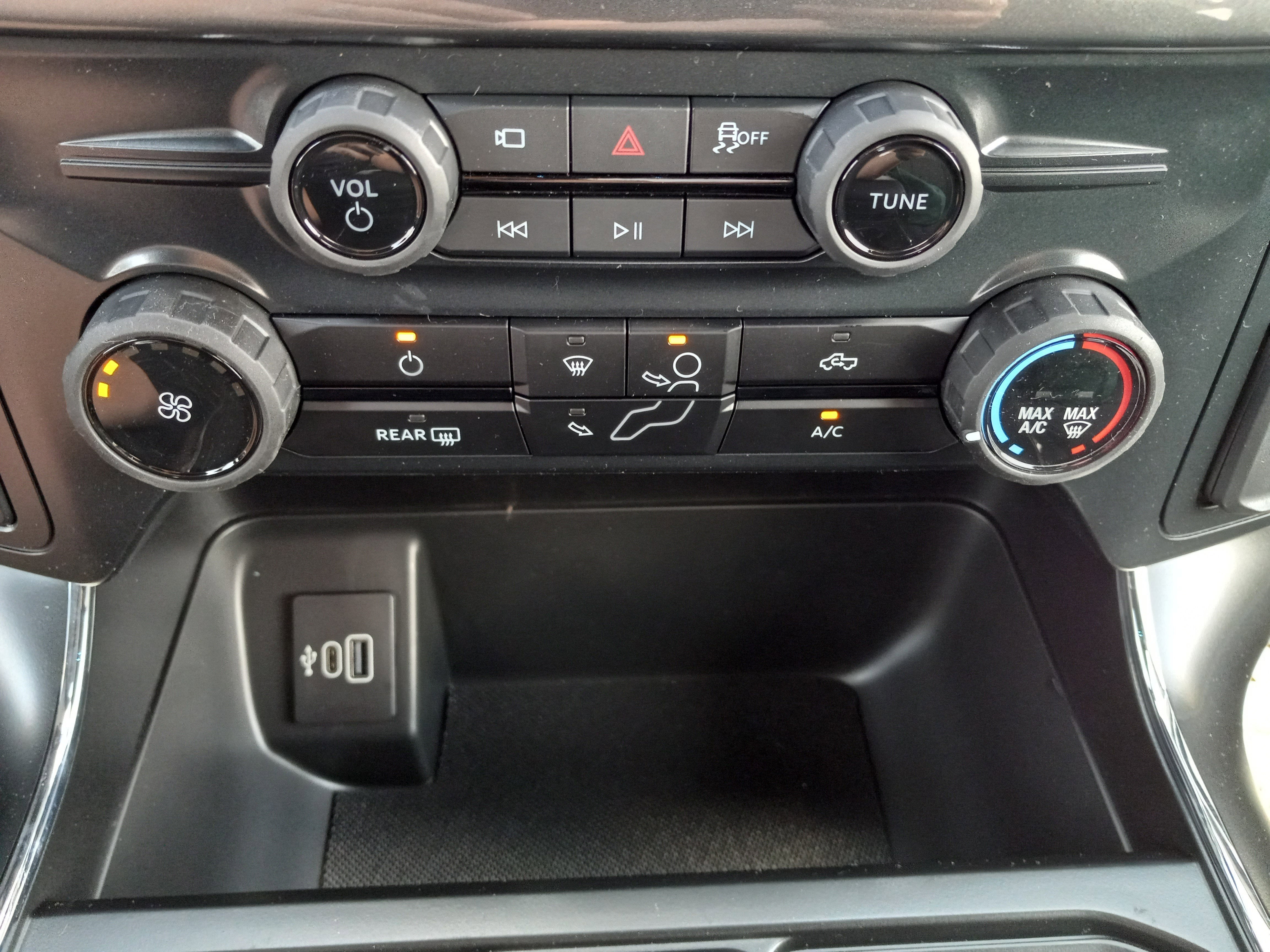 2025 Ford F-150 STX 4WD SuperCrew 5.5' Box