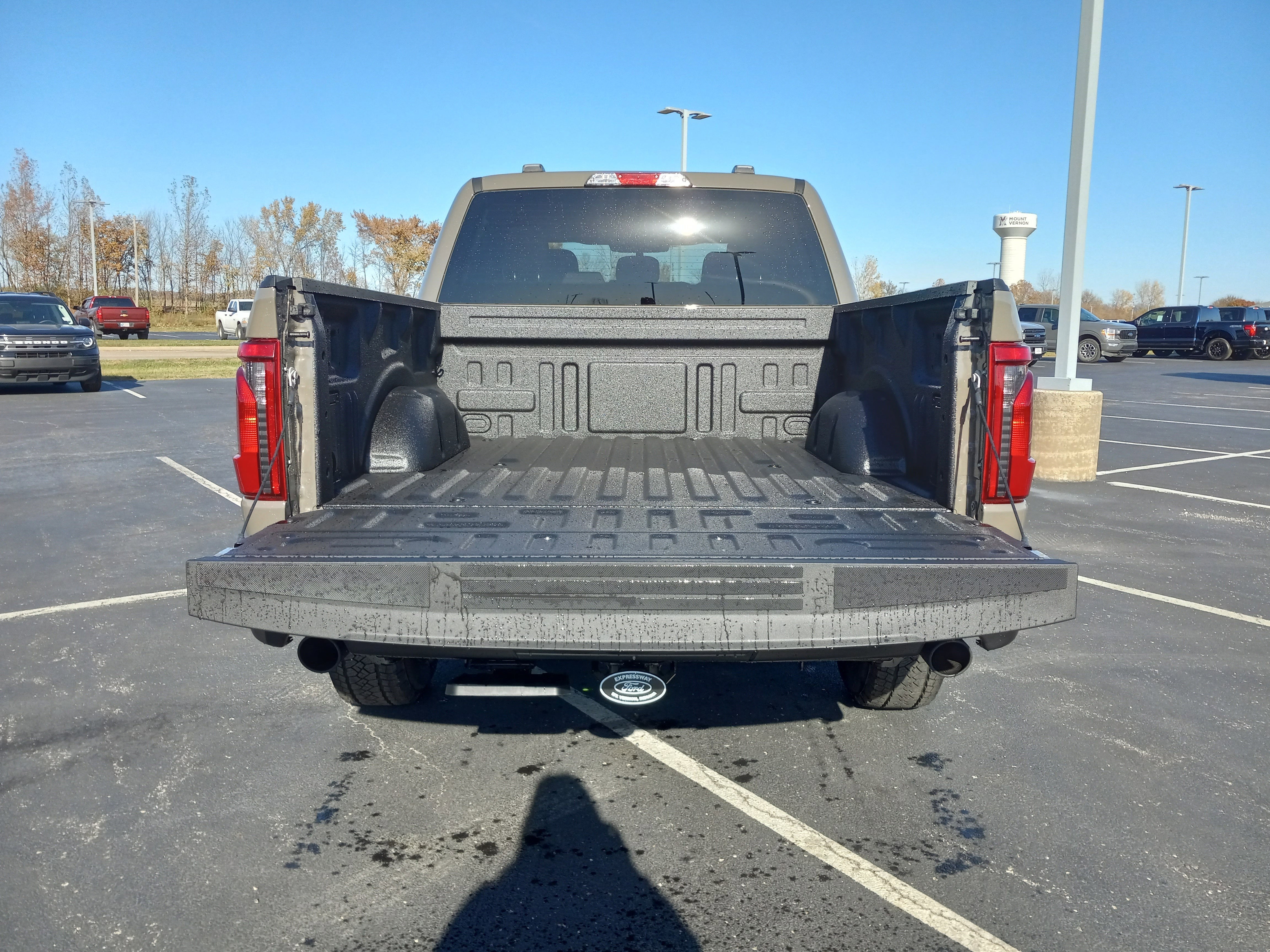 2025 Ford F-150 STX 4WD SuperCrew 5.5' Box