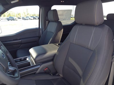 2025 Ford F-150 STX 4WD SuperCrew 5.5' Box