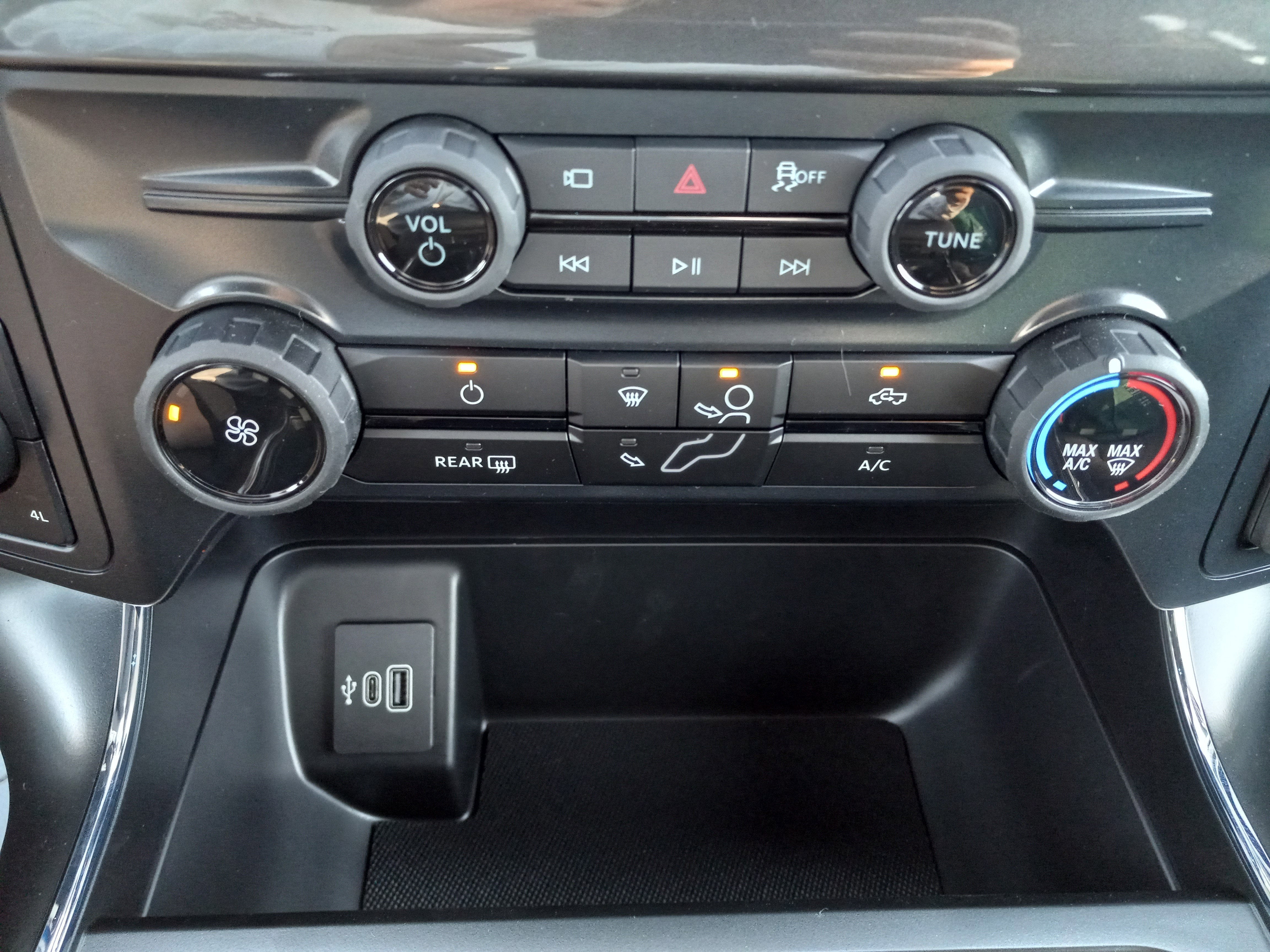 2025 Ford F-150 STX 4WD SuperCrew 5.5' Box